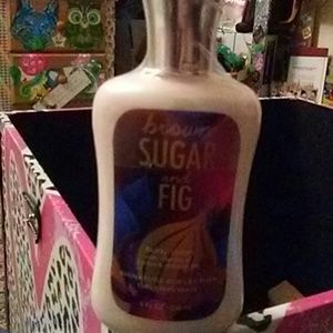 New in package Brown sugar and fig lotion